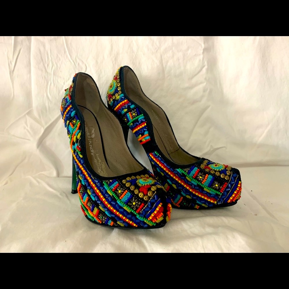 Lisa Pliner beaded platform heels
